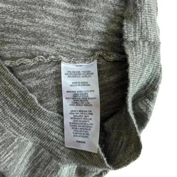 DKNY JEANS Light Heather Green Dolman Sweater Size M - Picture 7 of 8